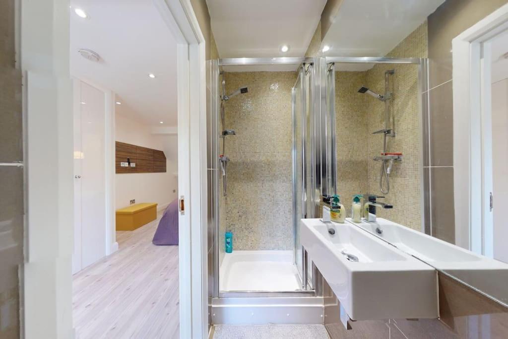 Hampstead 4-bedrooms Apartment London